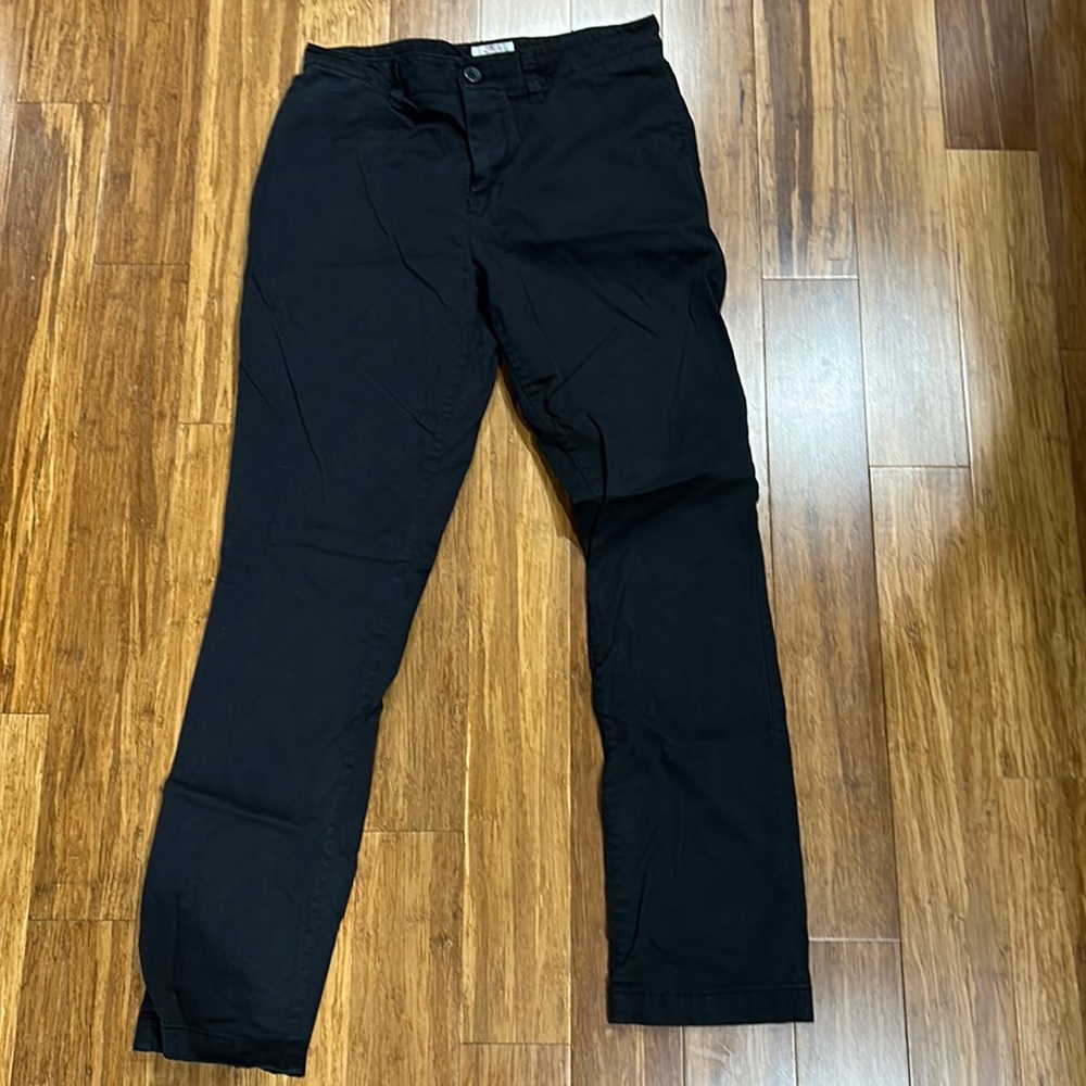 Merona men’s black khakis flat front.  Worn only a few times. 29x30